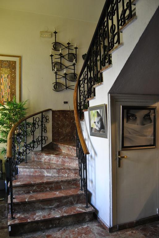 Hotel Pedro Torres Cuenca  Exterior photo
