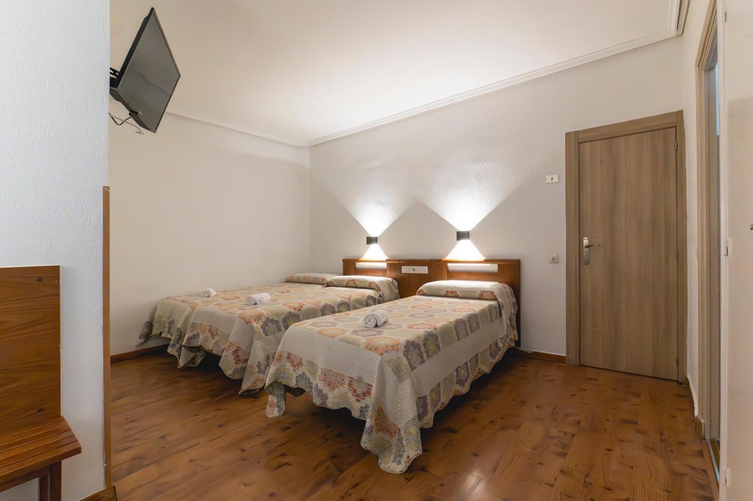Hotel Pedro Torres Cuenca  Exterior photo